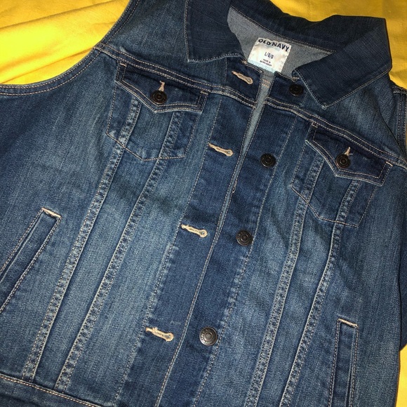 sleeveless jacket - Picture 3 of 3